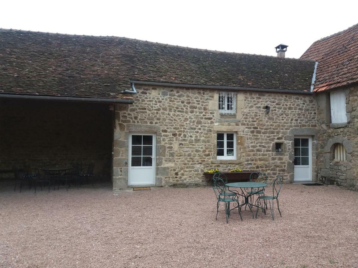 Holiday home 2 Personnes Lormes