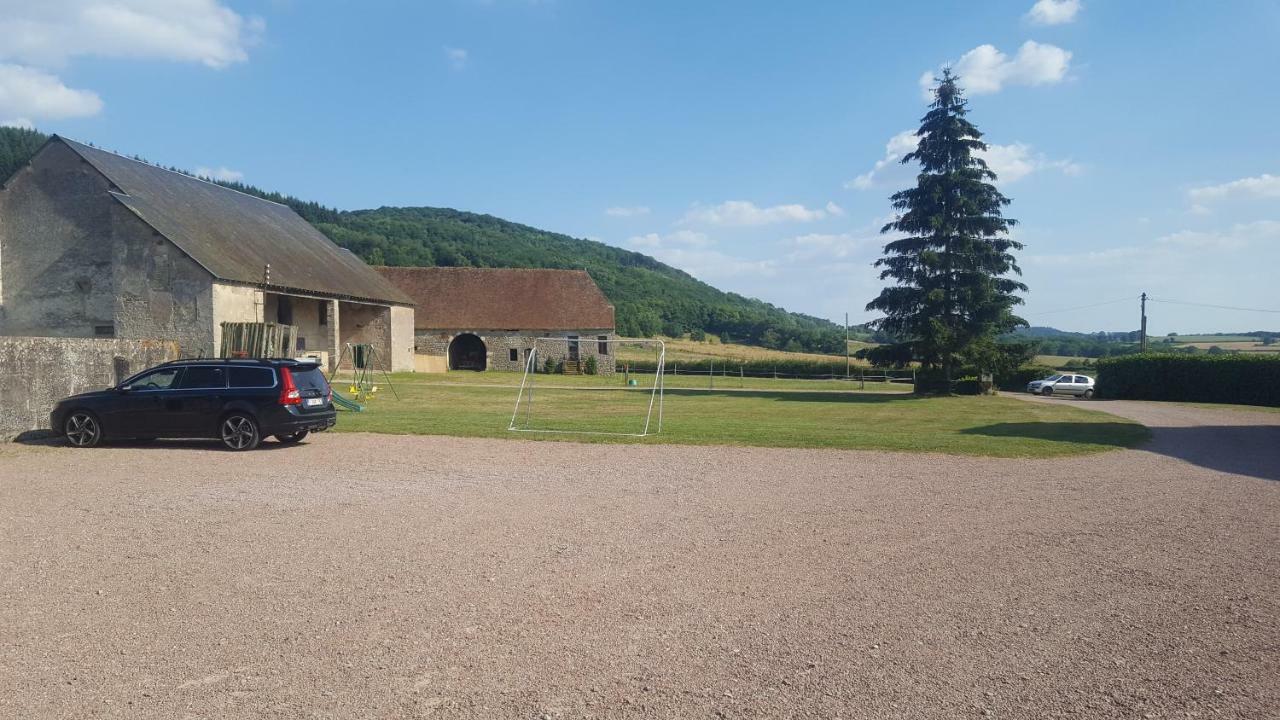 Des Aubues Hébergement de vacances Lormes
